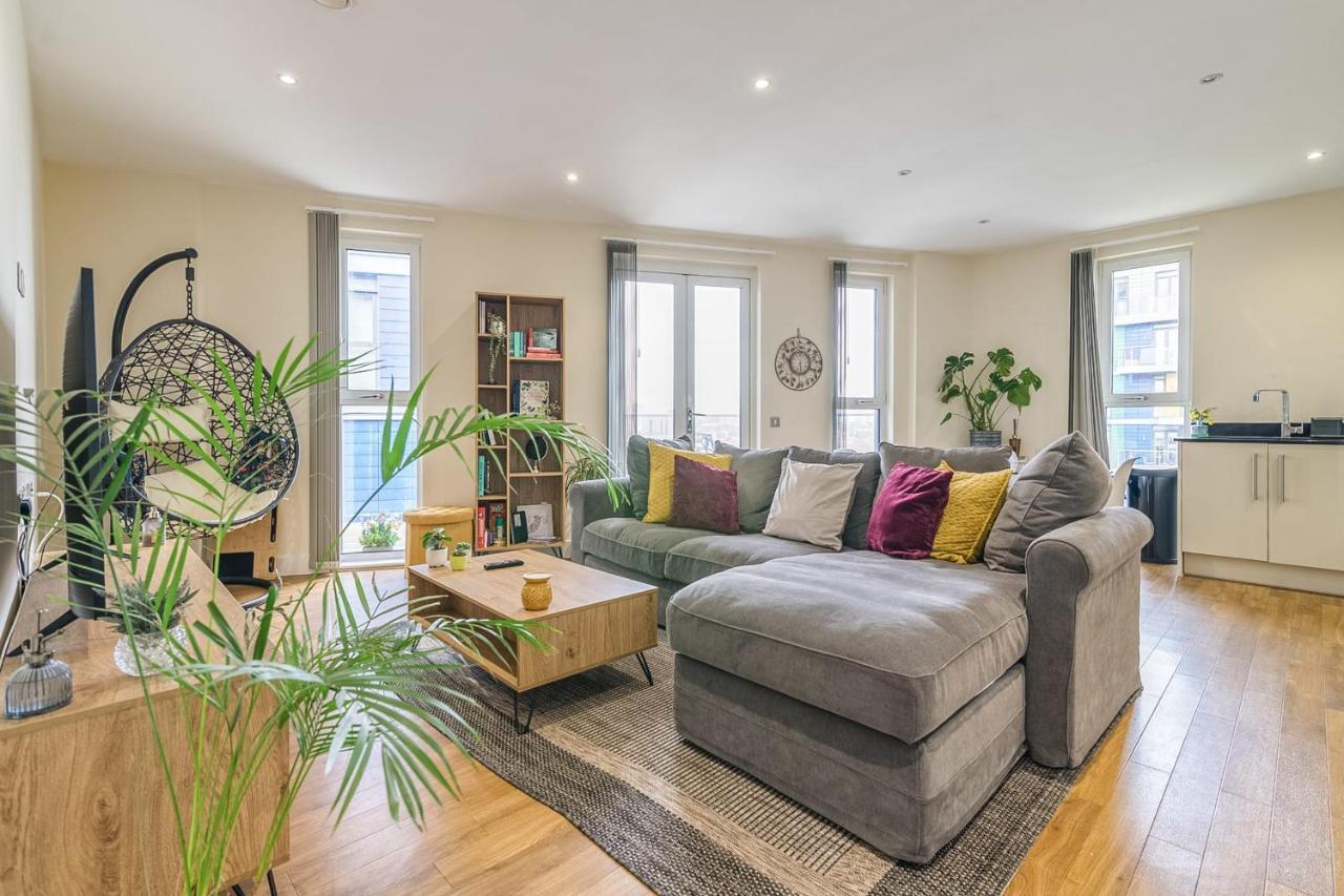 Vibrant London Canal Apartment Eksteriør billede