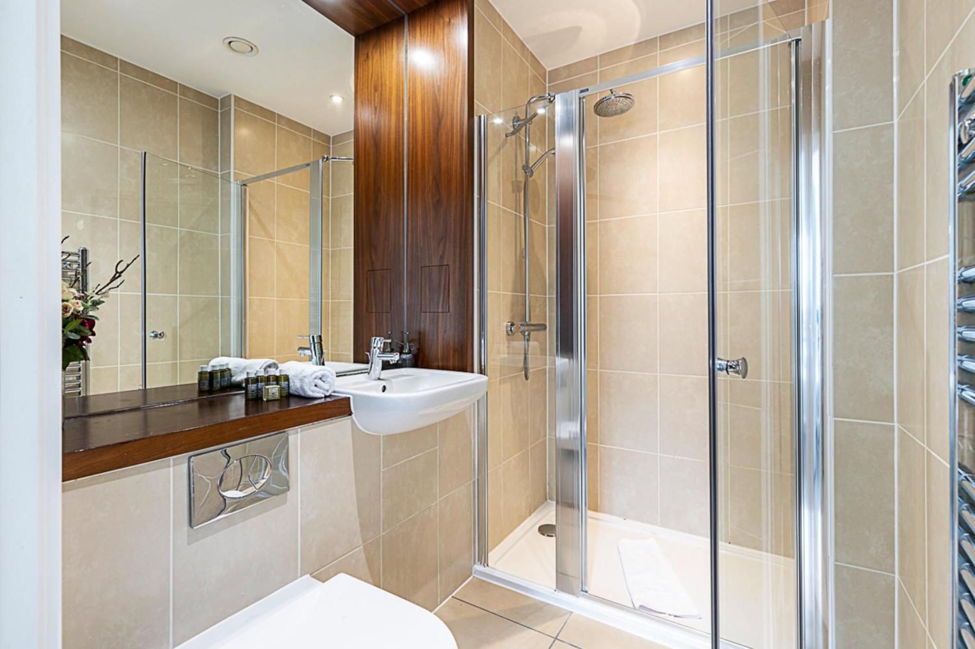 Vibrant London Canal Apartment Eksteriør billede