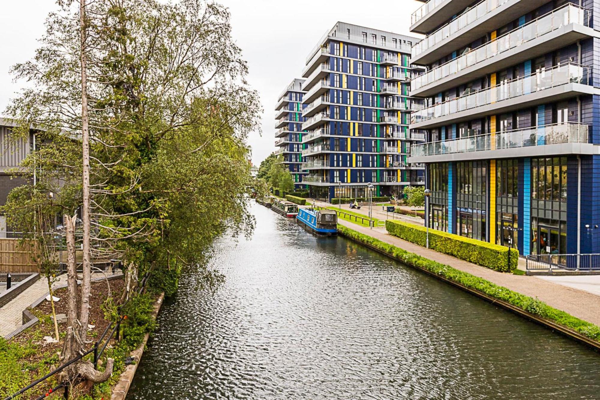Vibrant London Canal Apartment Eksteriør billede