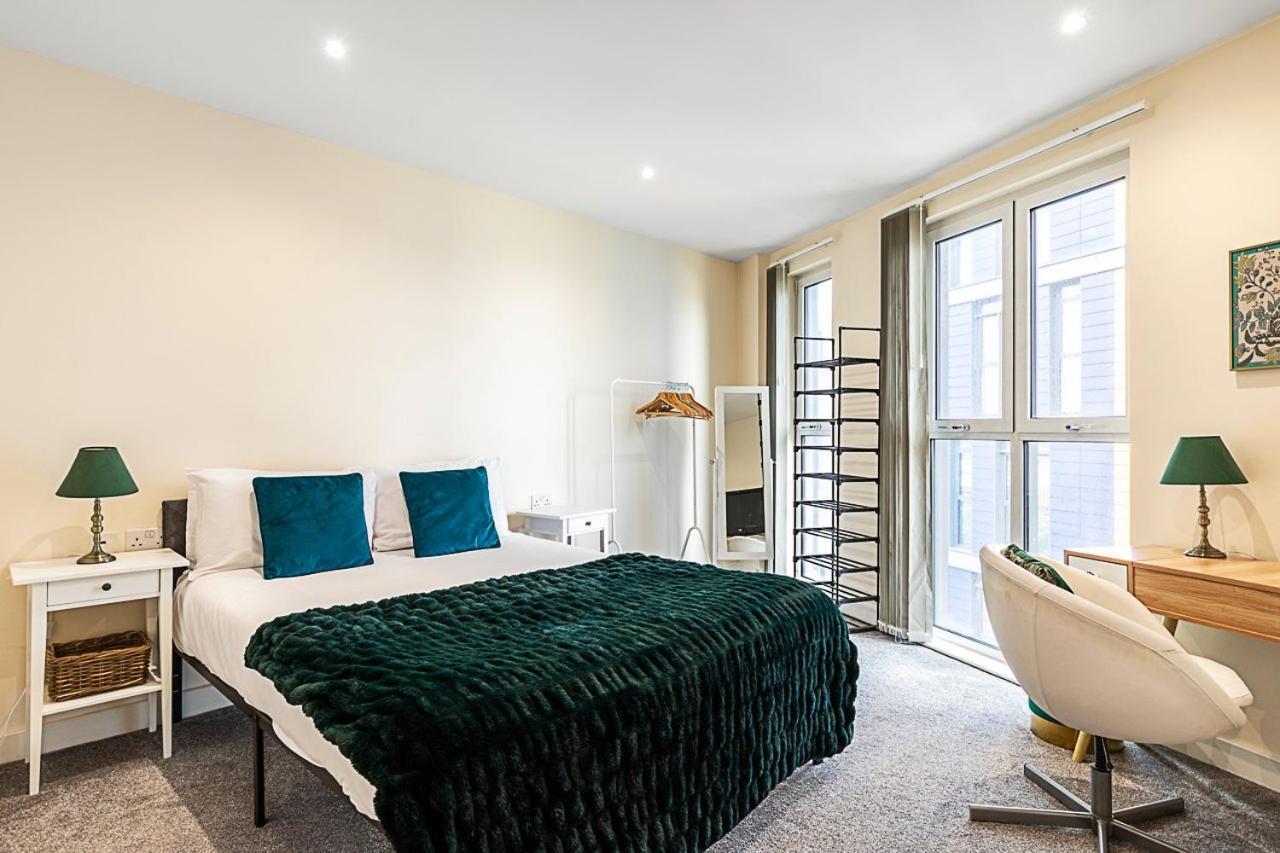 Vibrant London Canal Apartment Eksteriør billede